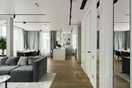 Продается 3-комн. квартира, 119 м²