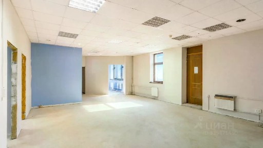 Продается многокомнатная квартира, 278 м²