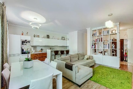 Продается 3-комн. квартира, 114 м²