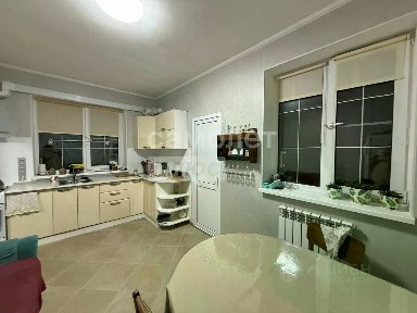 Продается 2-этажный дом, 90 м²