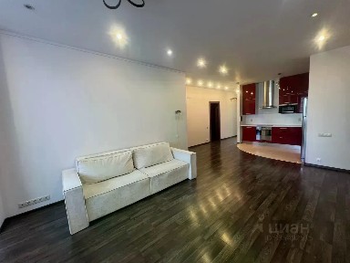 Сдается 4-комн. квартира, 115 м²