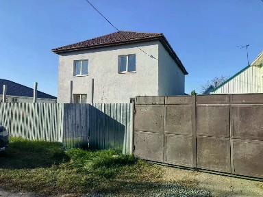 Продается 2-этажный дом, 179,8 м²
